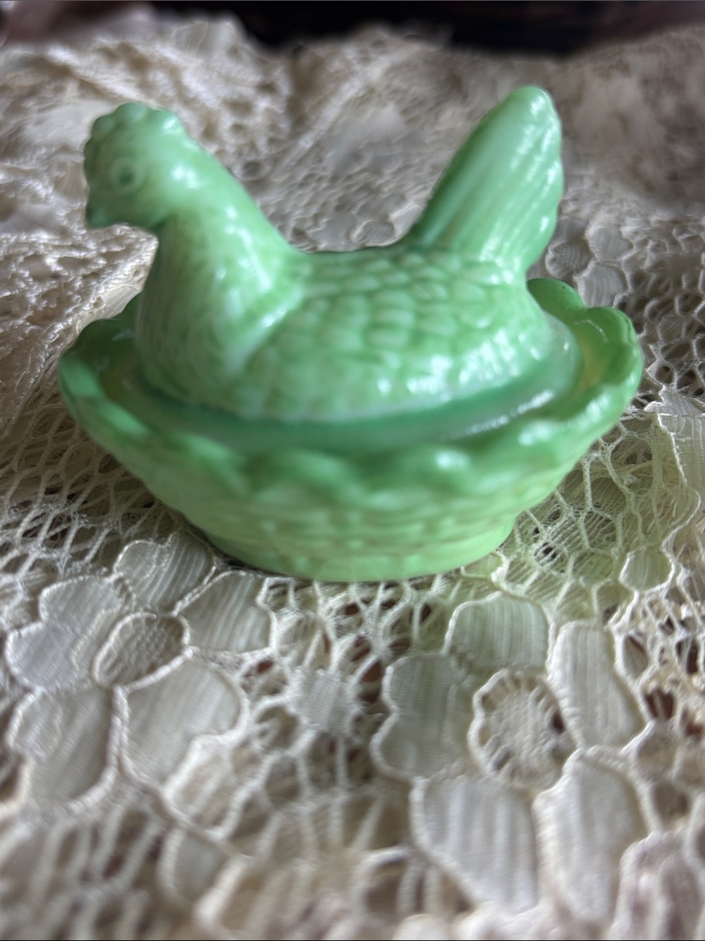 VTG Westmoreland marked light green milk glass Hen On A Nest small salt cellar